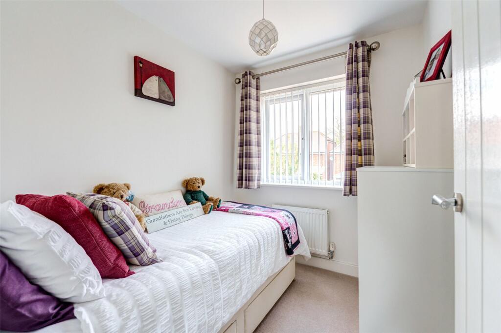 Additional property image - Nightingale Avenue, Goring-by-Sea, Worthing, West Sussex, BN12