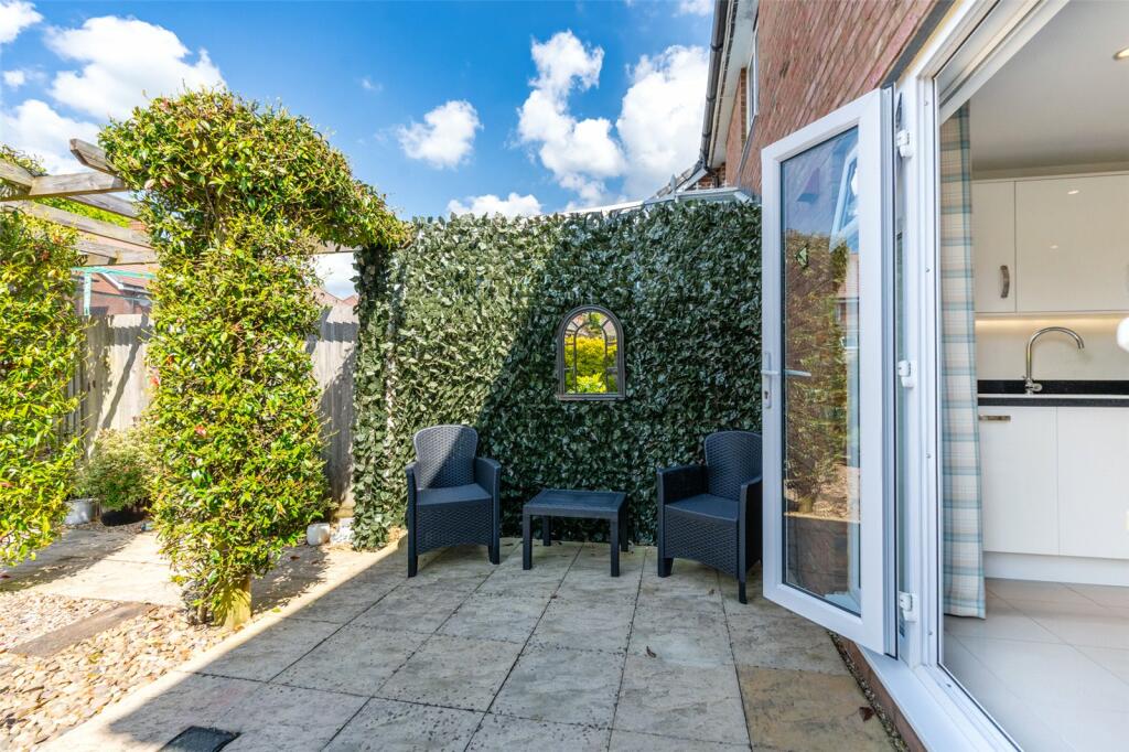 Additional property image - Nightingale Avenue, Goring-by-Sea, Worthing, West Sussex, BN12