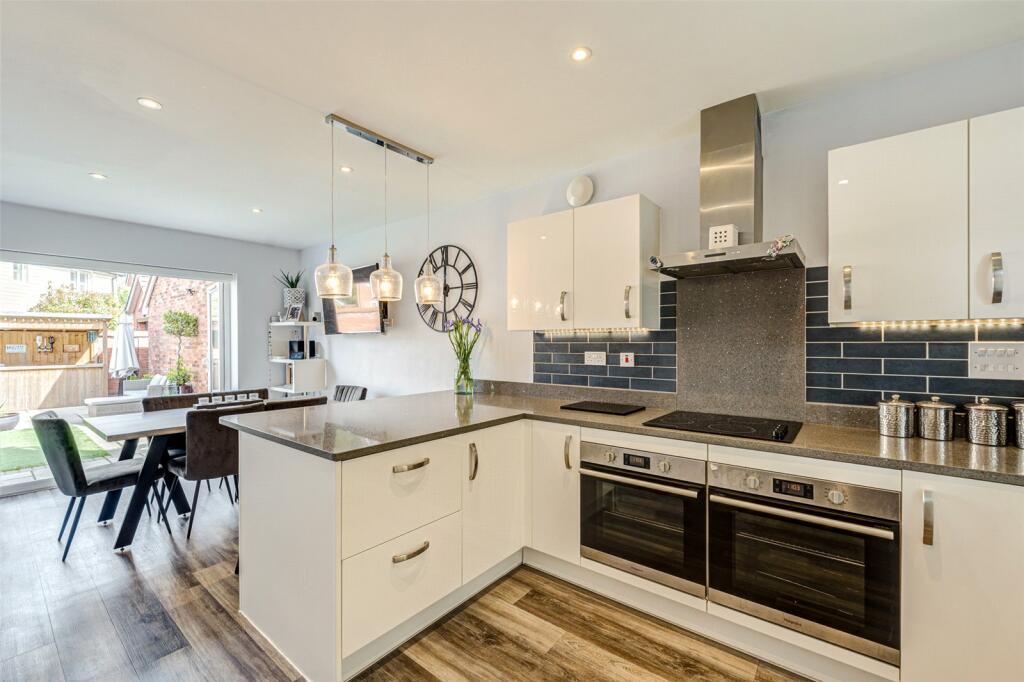 Additional property image - Skylark Rise, Goring-by-Sea, Worthing, West Sussex, BN12