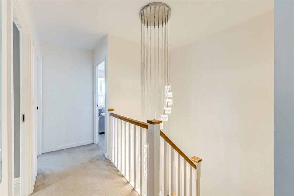 Additional property image - Skylark Rise, Goring-by-Sea, Worthing, West Sussex, BN12