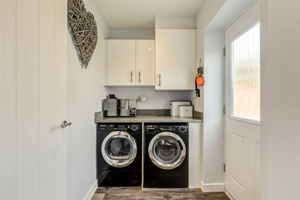 Additional property image - Skylark Rise, Goring-by-Sea, Worthing, West Sussex, BN12