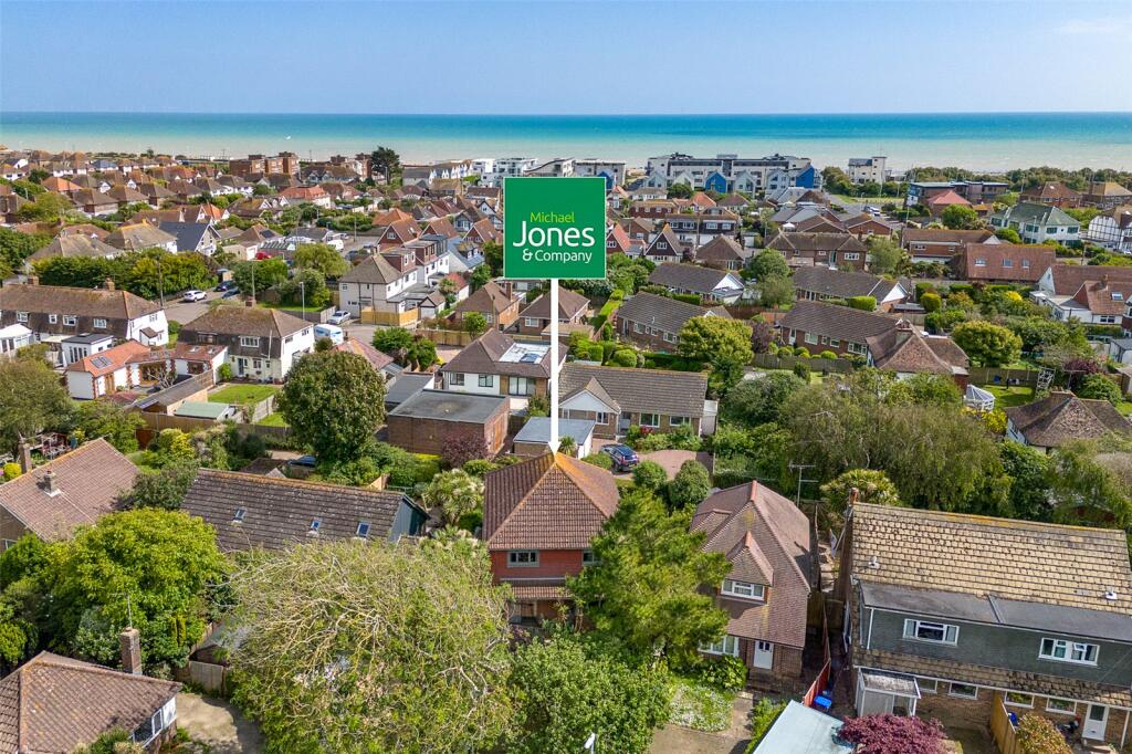 Additional property image - Courtlands Close, Goring-by-Sea, Worthing, West Sussex, BN12