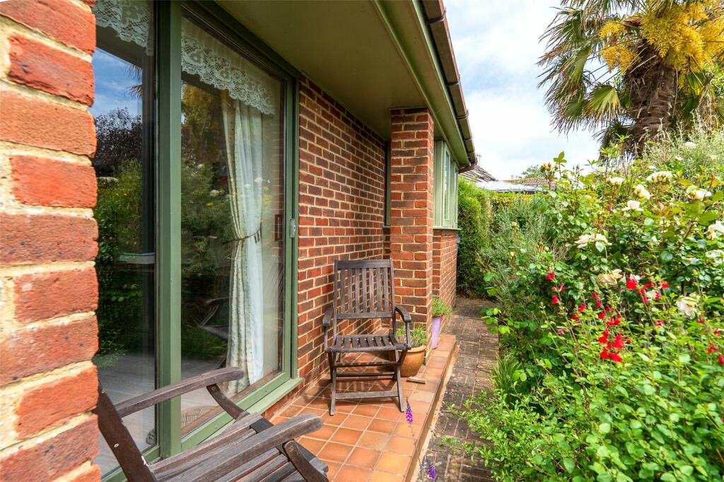 Additional property image - Courtlands Close, Goring-by-Sea, Worthing, West Sussex, BN12