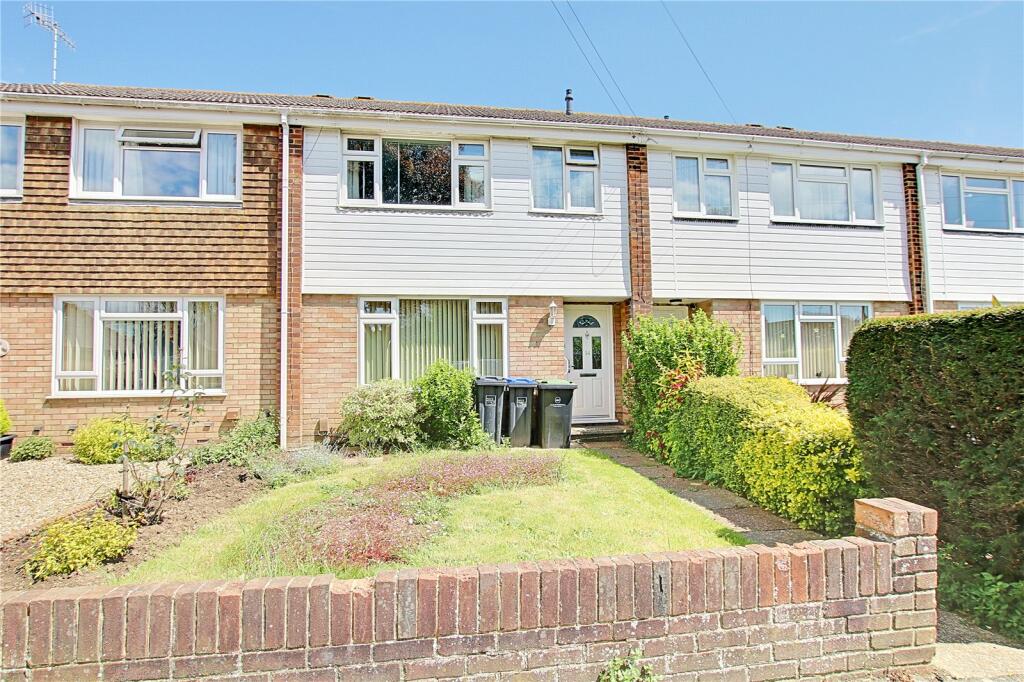 3 bedroom terraced house for sale in Cotswold Road, Worthing, West