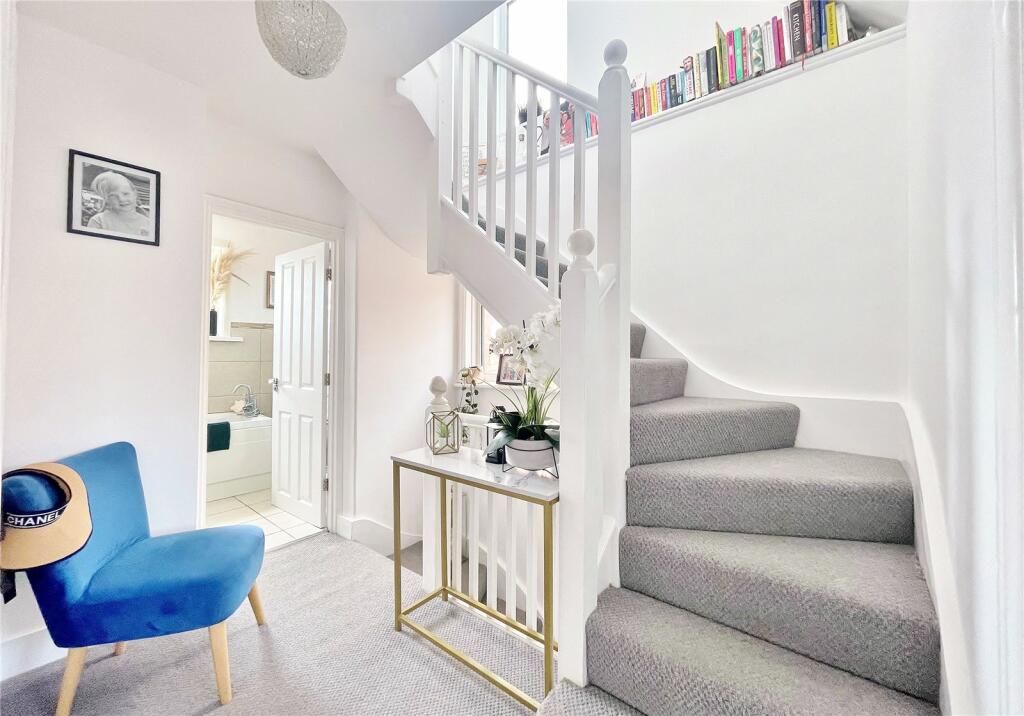 Additional property image - Reigate Road, Worthing, West Sussex, BN11