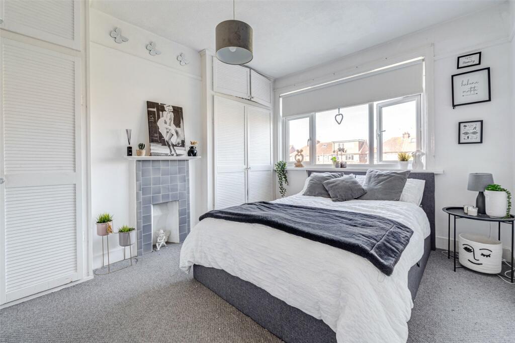 Additional property image - Reigate Road, Worthing, West Sussex, BN11