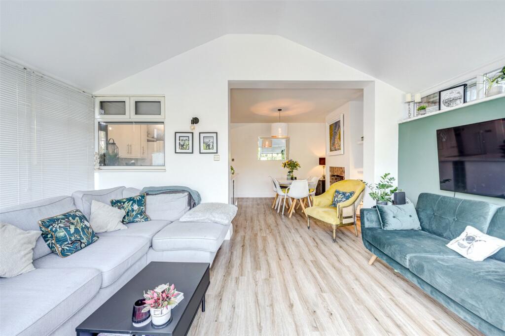 Additional property image - Reigate Road, Worthing, West Sussex, BN11
