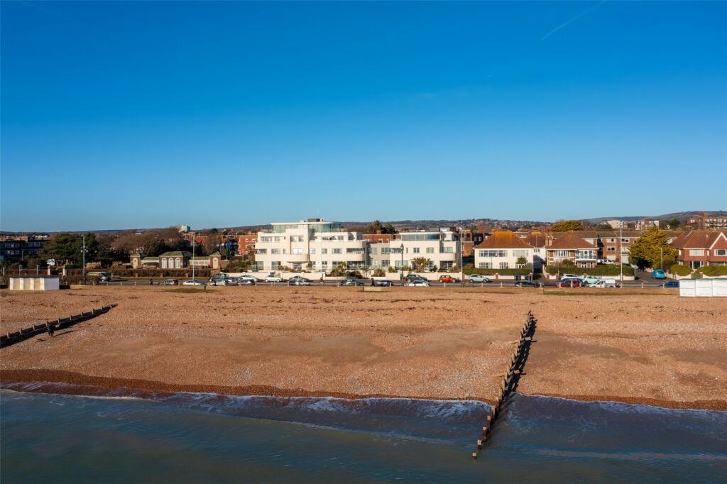Additional property image - Vista Mare East, 42 West Parade, West Worthing, West Sussex, BN11