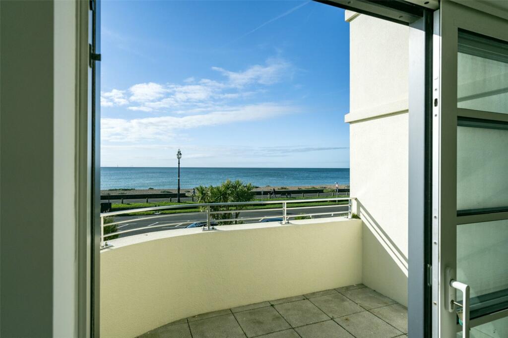 Additional property image - Vista Mare East, 42 West Parade, West Worthing, West Sussex, BN11