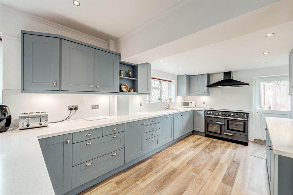 Additional property image - Parklands Avenue, Goring-by-Sea, Worthing, West Sussex, BN12