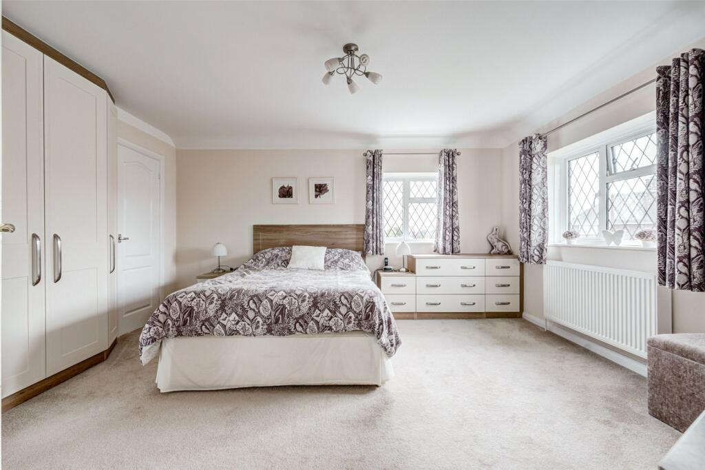 Additional property image - Parklands Avenue, Goring-by-Sea, Worthing, West Sussex, BN12