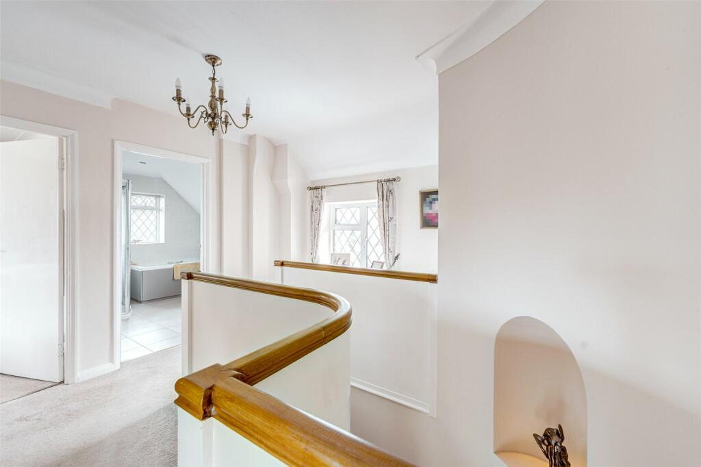 Additional property image - Parklands Avenue, Goring-by-Sea, Worthing, West Sussex, BN12