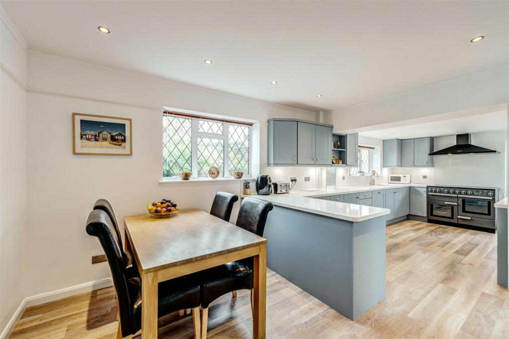 Additional property image - Parklands Avenue, Goring-by-Sea, Worthing, West Sussex, BN12