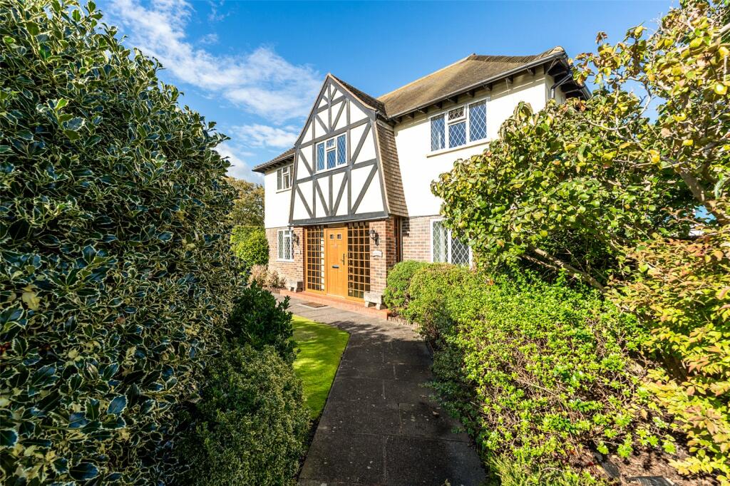 Additional property image - Parklands Avenue, Goring-by-Sea, Worthing, West Sussex, BN12