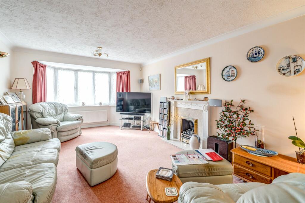Additional property image - Foxglove Walk, Worthing, West Sussex, BN13