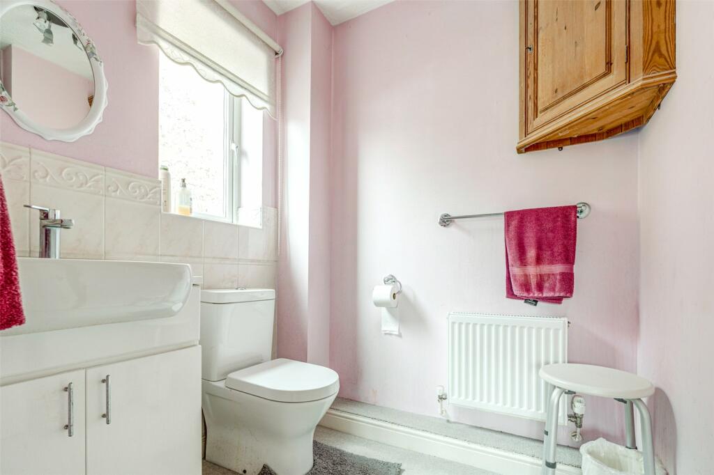 Additional property image - Foxglove Walk, Worthing, West Sussex, BN13