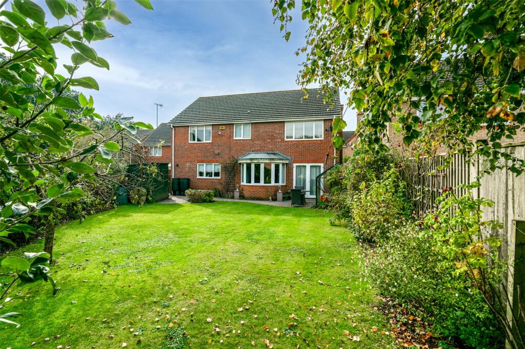 Additional property image - Foxglove Walk, Worthing, West Sussex, BN13