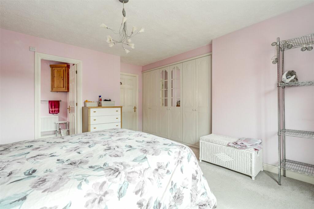 Additional property image - Foxglove Walk, Worthing, West Sussex, BN13