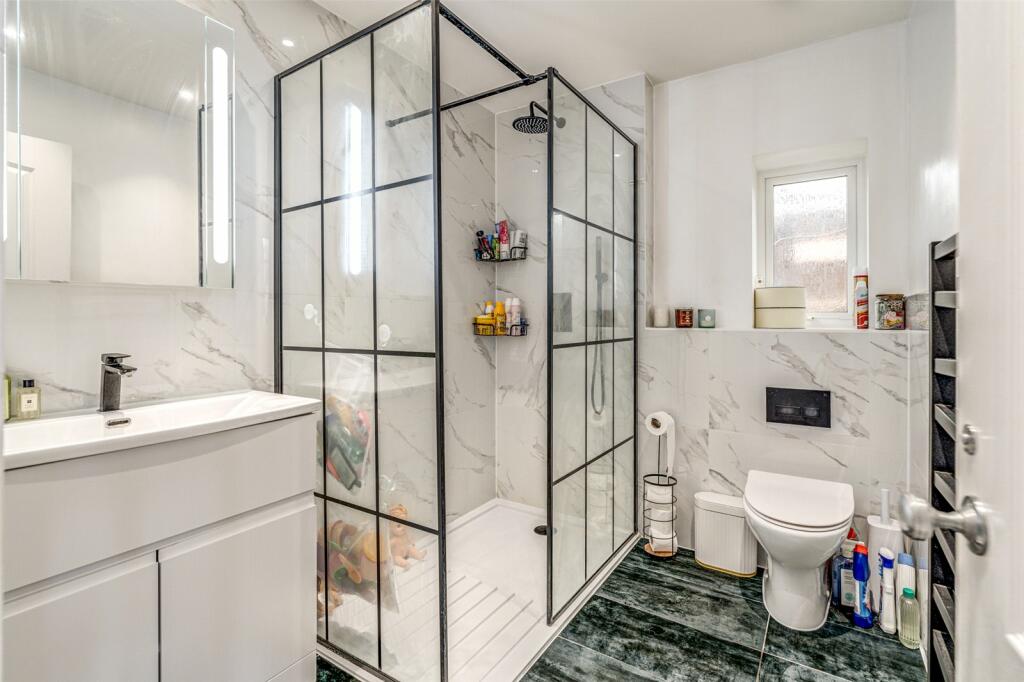 Additional property image - Wallace Avenue, Worthing, West Sussex, BN11