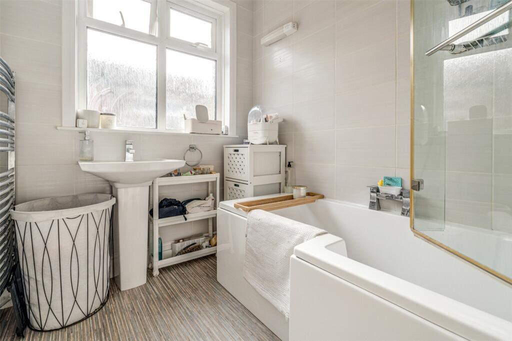 Additional property image - Wallace Avenue, Worthing, West Sussex, BN11