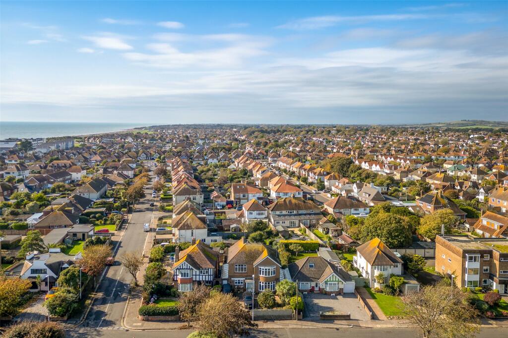 Additional property image - Wallace Avenue, Worthing, West Sussex, BN11