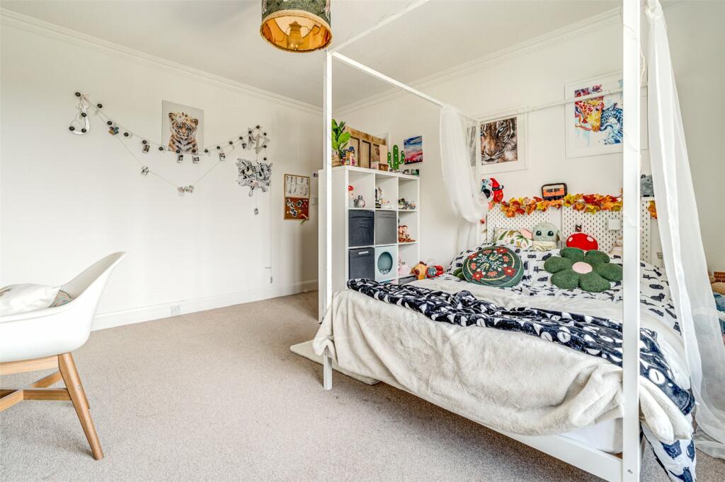 Additional property image - Wallace Avenue, Worthing, West Sussex, BN11