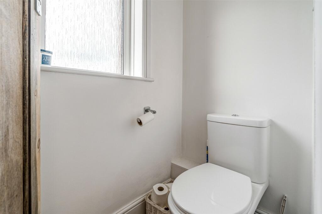 Additional property image - Wallace Avenue, Worthing, West Sussex, BN11