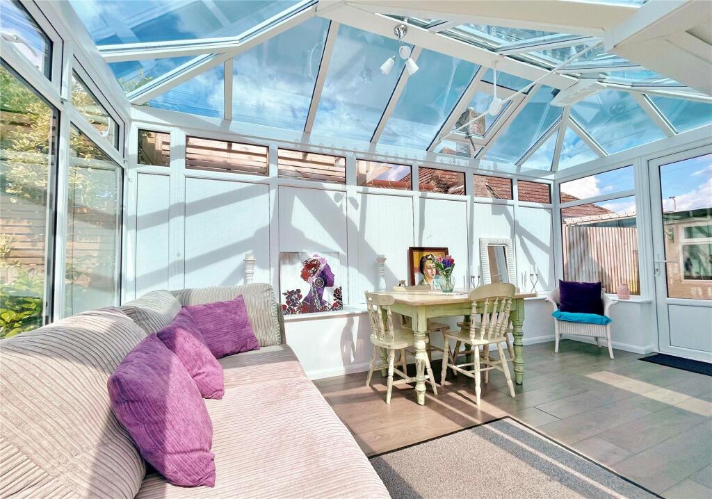 Additional property image - Keymer Crescent, Goring-by-Sea, Worthing, West Sussex, BN12