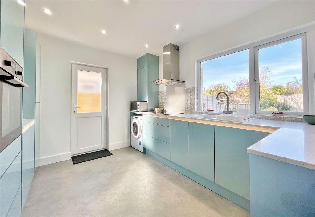 Additional property image - Keymer Crescent, Goring-by-Sea, Worthing, West Sussex, BN12