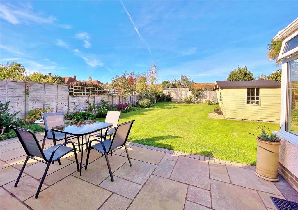 Additional property image - Keymer Crescent, Goring-by-Sea, Worthing, West Sussex, BN12