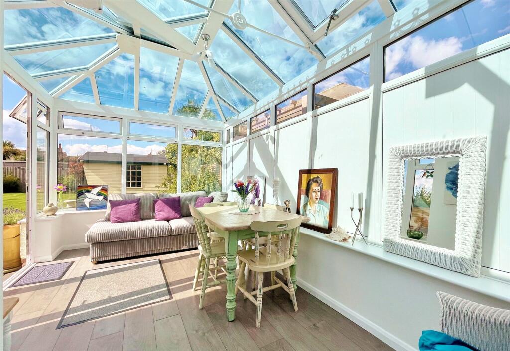 Additional property image - Keymer Crescent, Goring-by-Sea, Worthing, West Sussex, BN12