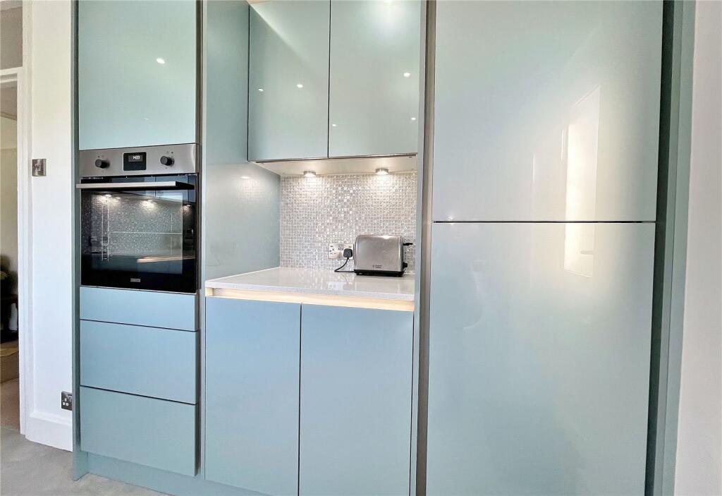 Additional property image - Keymer Crescent, Goring-by-Sea, Worthing, West Sussex, BN12