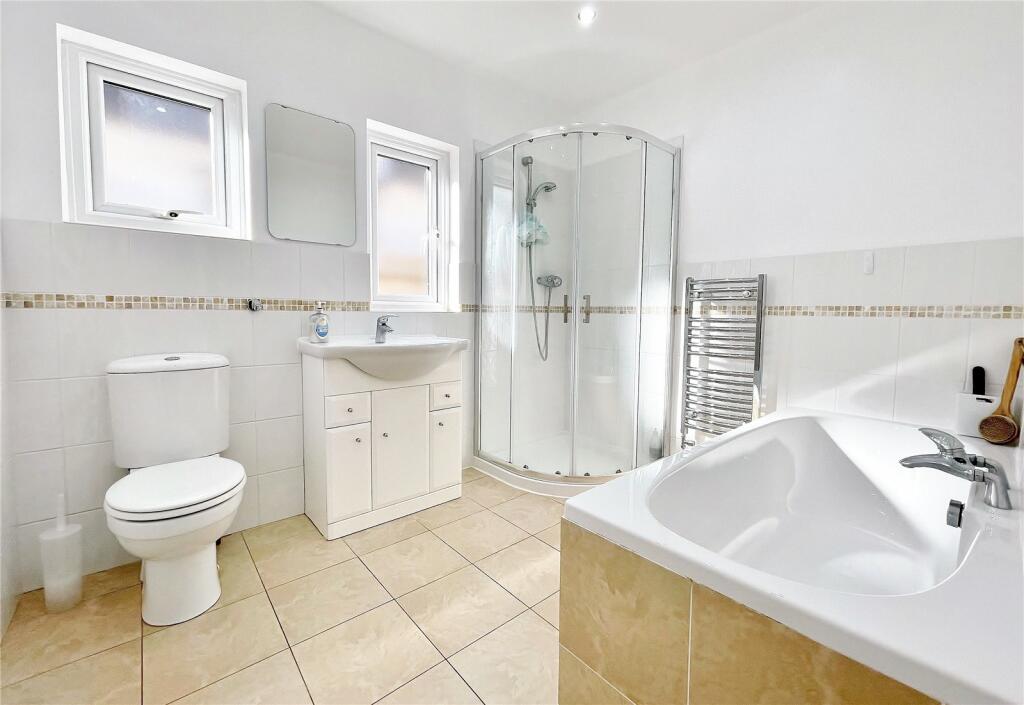 Additional property image - Keymer Crescent, Goring-by-Sea, Worthing, West Sussex, BN12