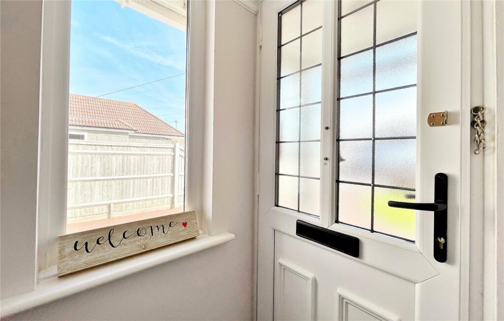 Additional property image - Keymer Crescent, Goring-by-Sea, Worthing, West Sussex, BN12