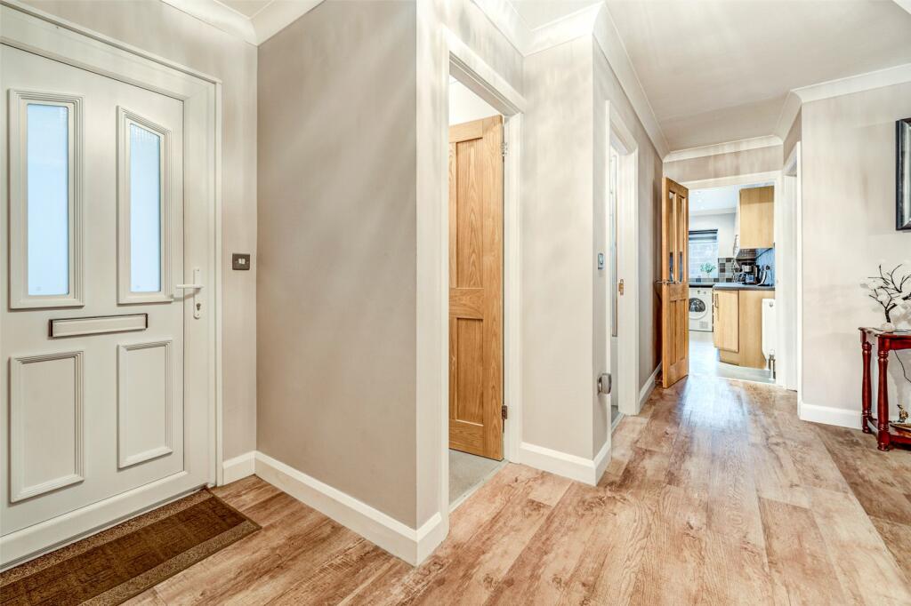 Additional property image - Sea Place, Goring-by-Sea, Worthing, West Sussex, BN12