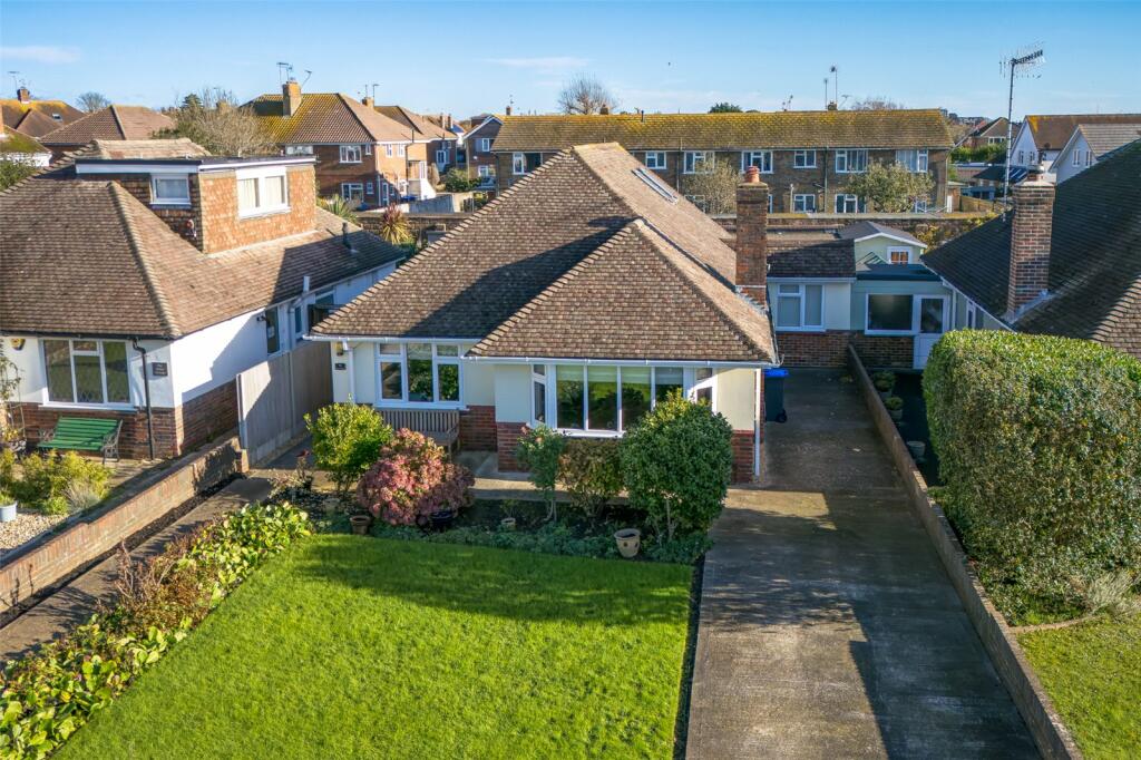 Additional property image - Sea Place, Goring-by-Sea, Worthing, West Sussex, BN12