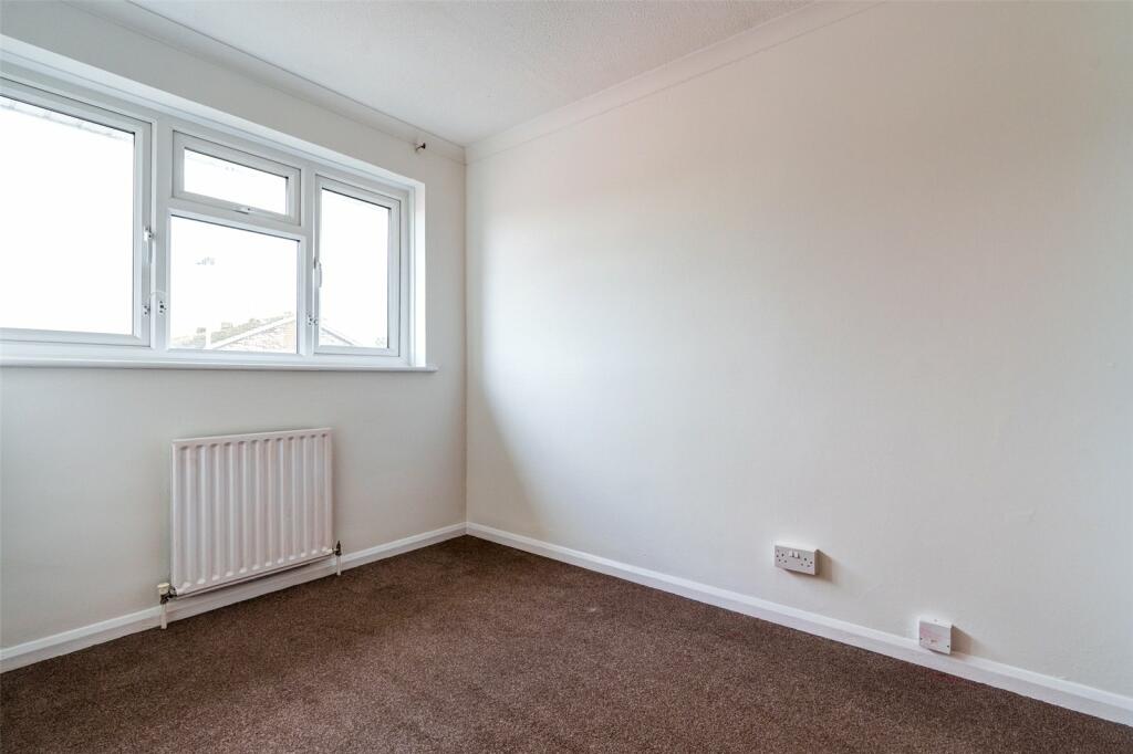 Additional property image - Kipling Avenue, Goring-by-Sea, Worthing, West Sussex, BN12