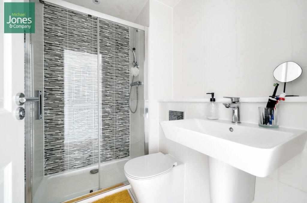 Additional property image - Cornfield Way, Worthing, West Sussex, BN13