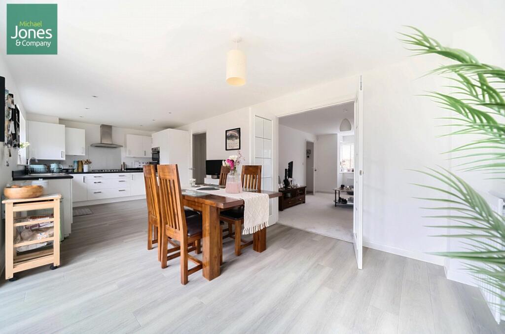 Additional property image - Cornfield Way, Worthing, West Sussex, BN13