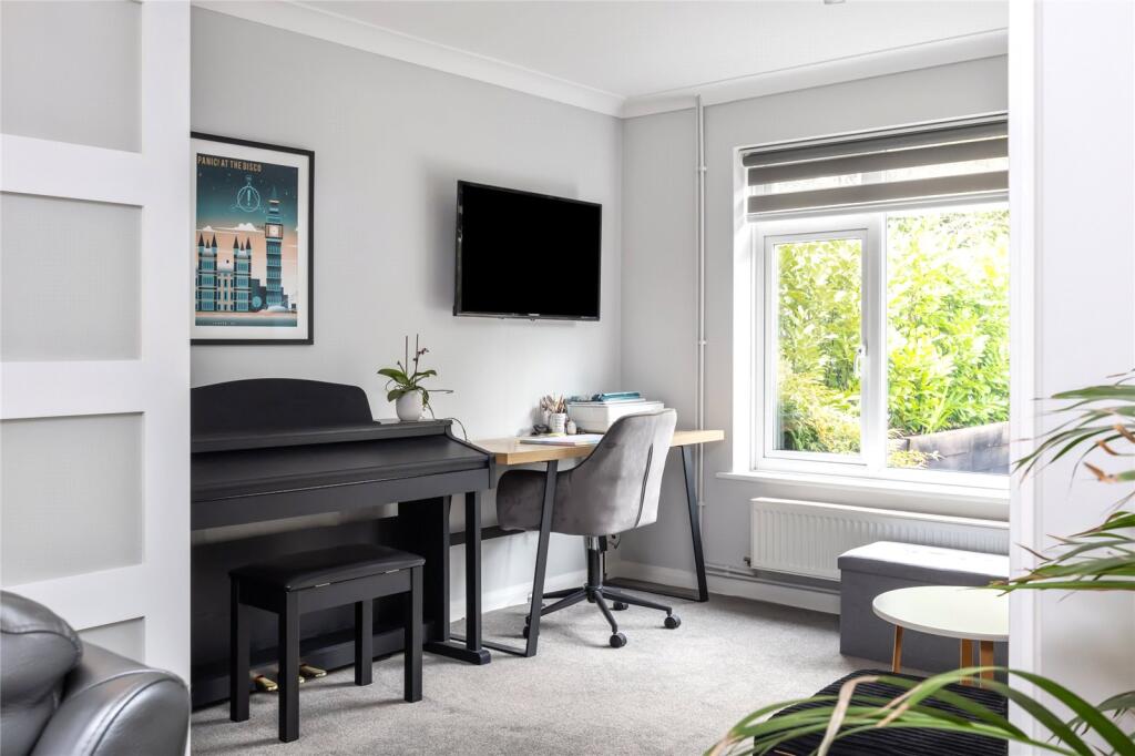 Additional property image - Durrington Hill, Worthing, West Sussex, BN13
