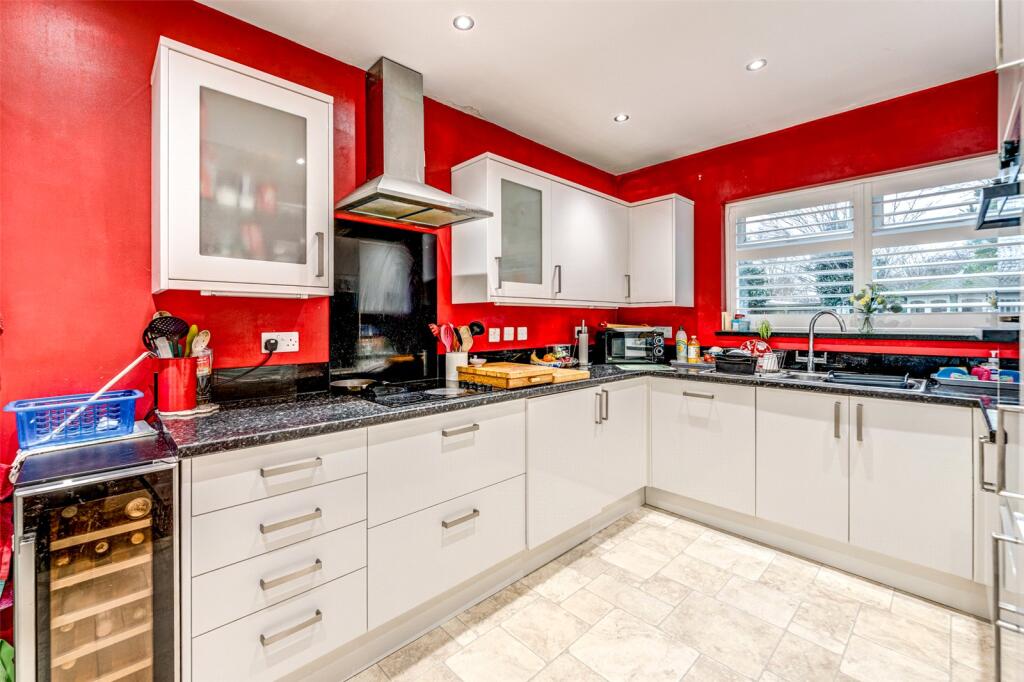 Additional property image - Alinora Avenue, Goring-by-Sea, Worthing, West Sussex, BN12