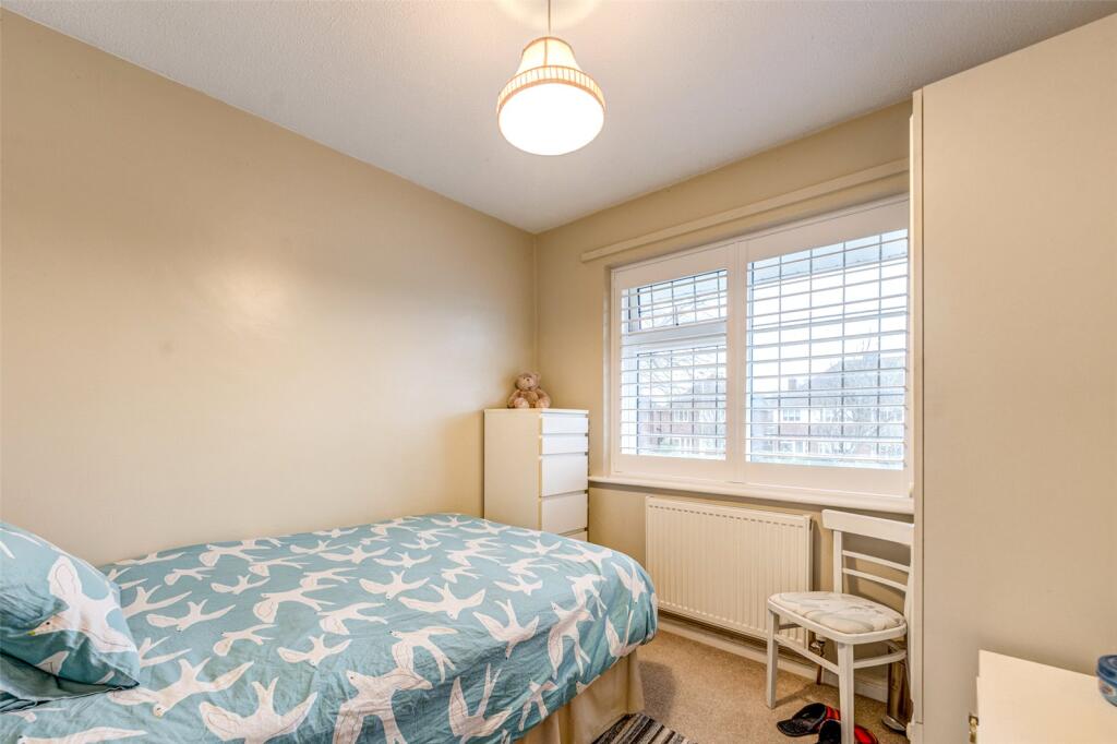 Additional property image - Alinora Avenue, Goring-by-Sea, Worthing, West Sussex, BN12