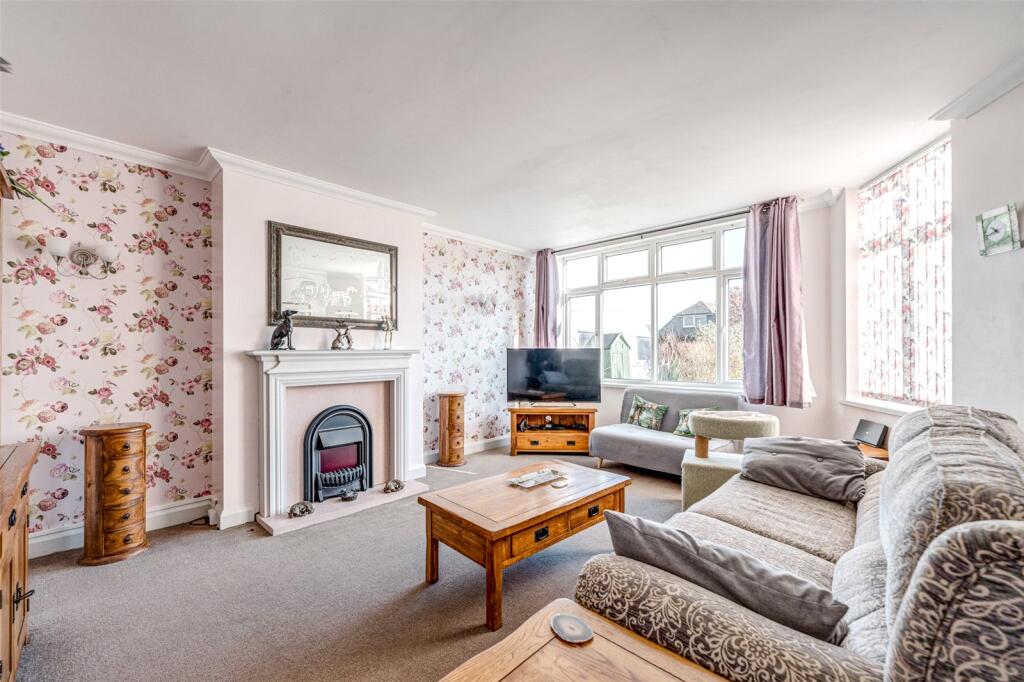 Additional property image - Shaftesbury Avenue, Goring-by-Sea, Worthing, West Sussex, BN12