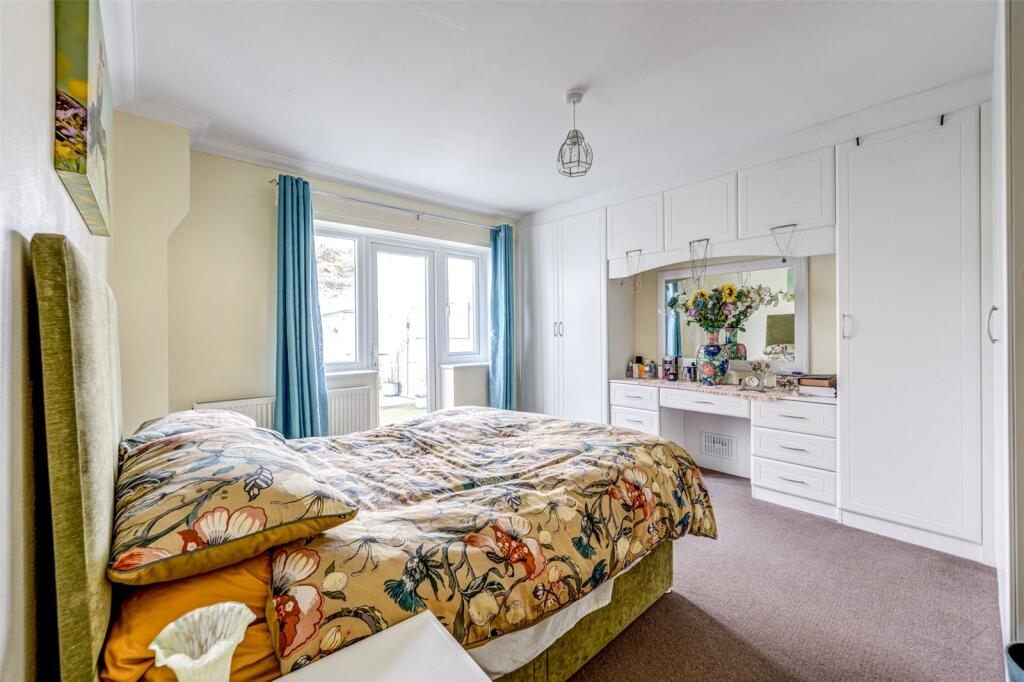 Additional property image - Shaftesbury Avenue, Goring-by-Sea, Worthing, West Sussex, BN12