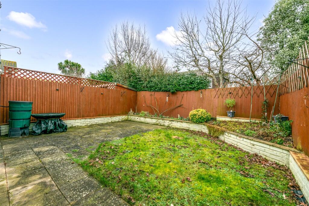 Primary image of Crossways Avenue, Goring-by-Sea, Worthing, West Sussex, BN12