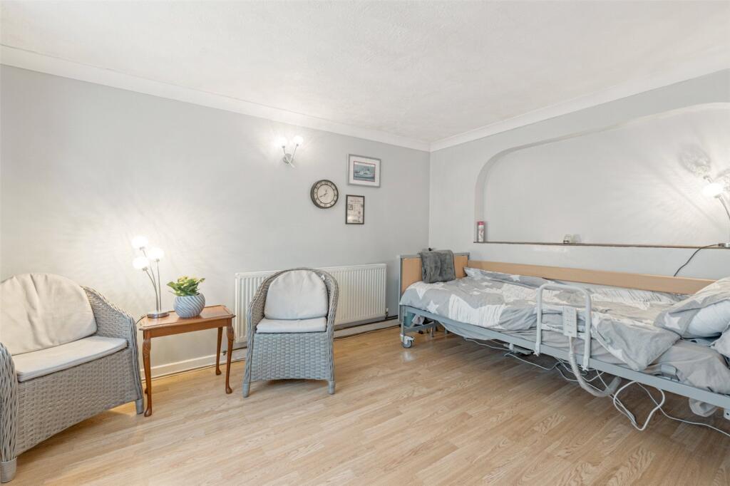 Additional image 20 of Crossways Avenue, Goring-by-Sea, Worthing, West Sussex, BN12