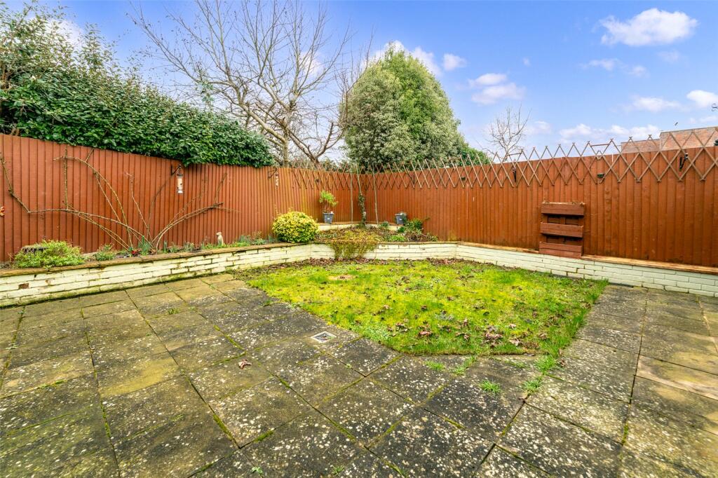 Additional image 3 of Crossways Avenue, Goring-by-Sea, Worthing, West Sussex, BN12