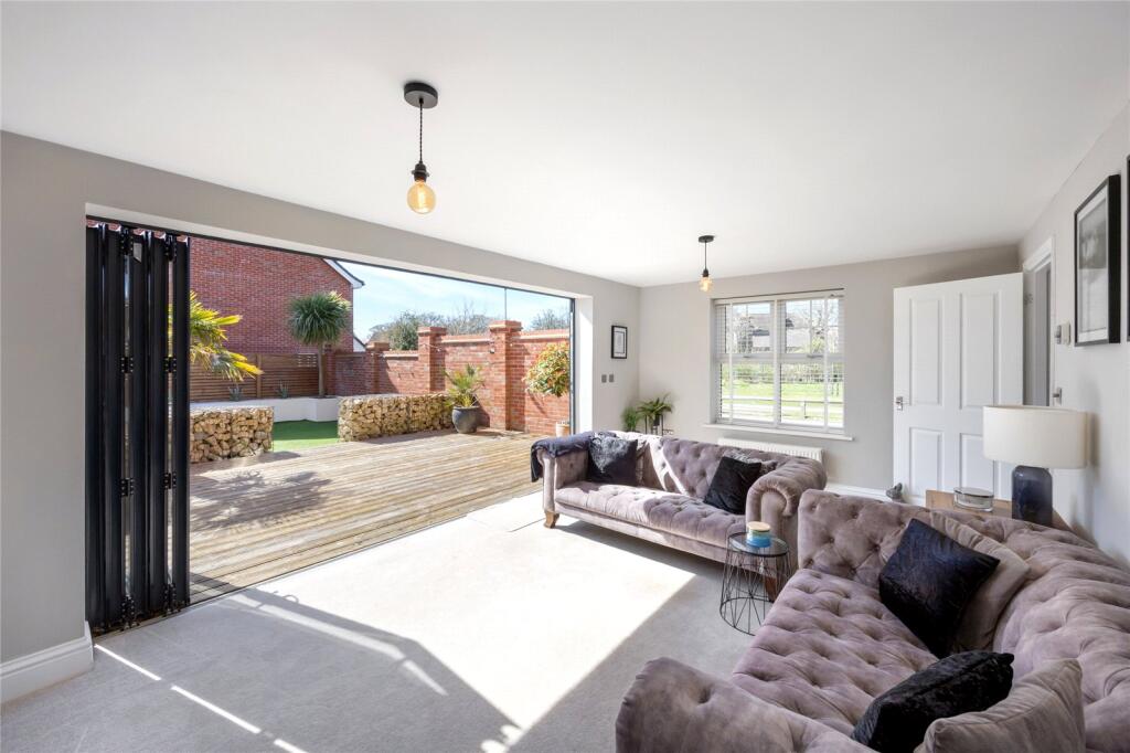 Additional image 18 of Gladiolus Grove, Worthing, West Sussex, BN13