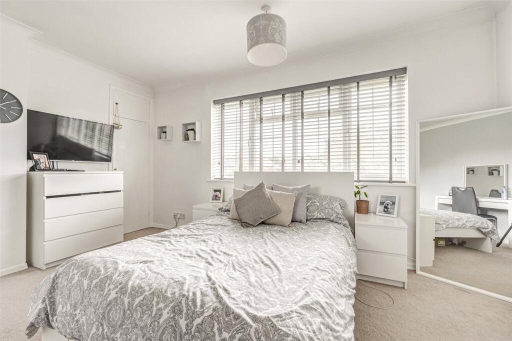 Additional image 24 of Falmer Avenue, Goring-by-Sea, Worthing, West Sussex, BN12