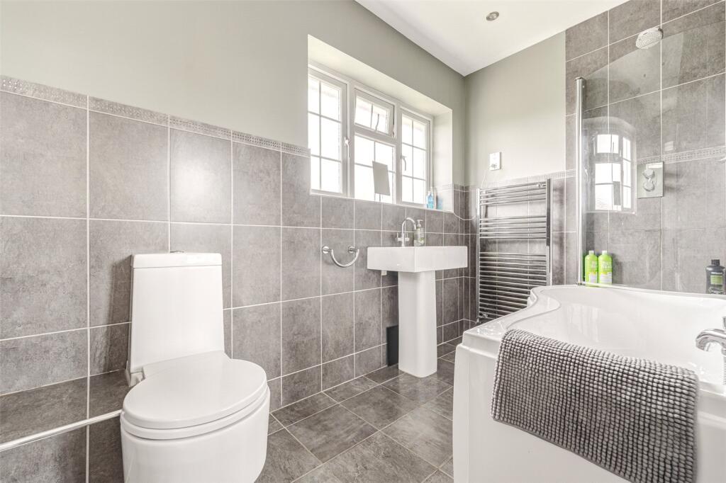 Additional image 25 of Falmer Avenue, Goring-by-Sea, Worthing, West Sussex, BN12